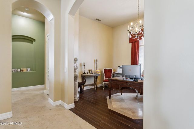 6428 W Eugie Avenue, Glendale, AZ 85304