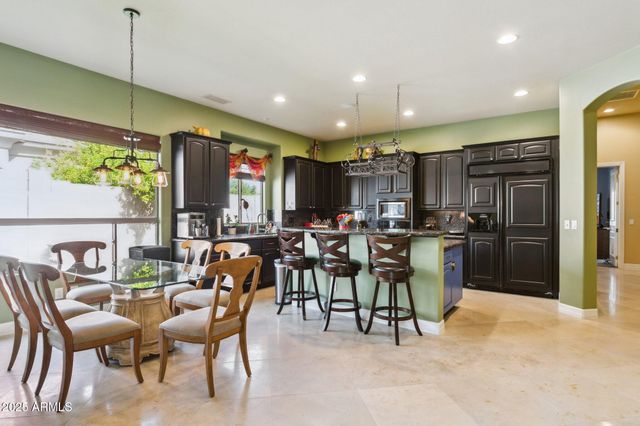 6428 W Eugie Avenue, Glendale, AZ 85304