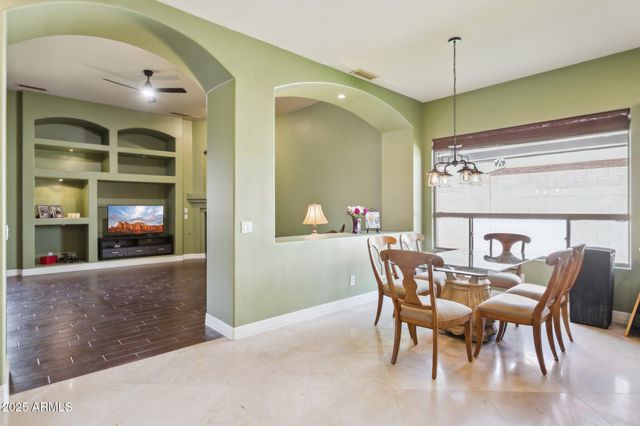 6428 W Eugie Avenue, Glendale, AZ 85304