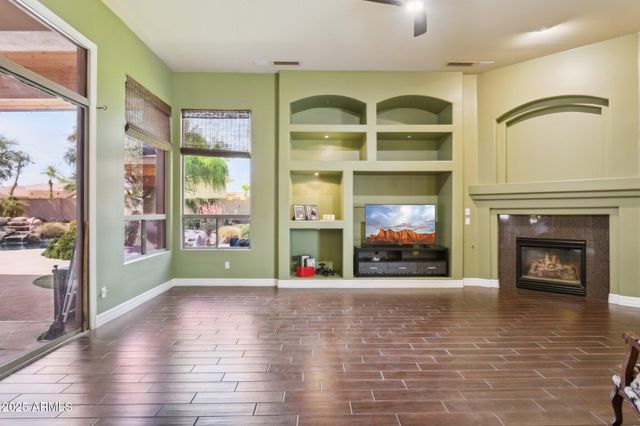 6428 W Eugie Avenue, Glendale, AZ 85304