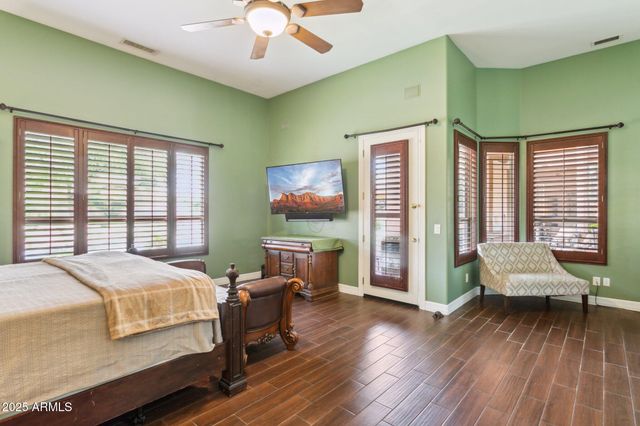 6428 W Eugie Avenue, Glendale, AZ 85304