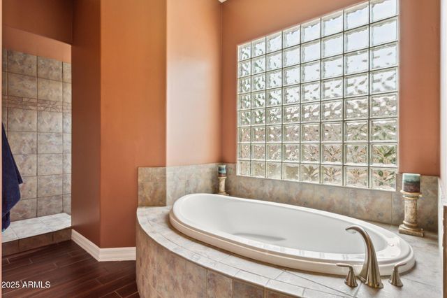 6428 W Eugie Avenue, Glendale, AZ 85304