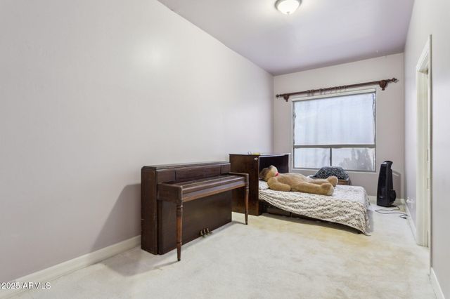 6428 W Eugie Avenue, Glendale, AZ 85304