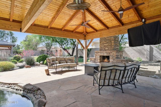 6428 W Eugie Avenue, Glendale, AZ 85304