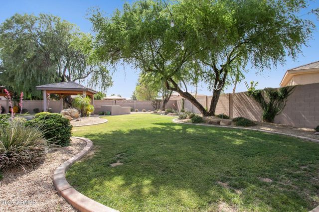 6428 W Eugie Avenue, Glendale, AZ 85304
