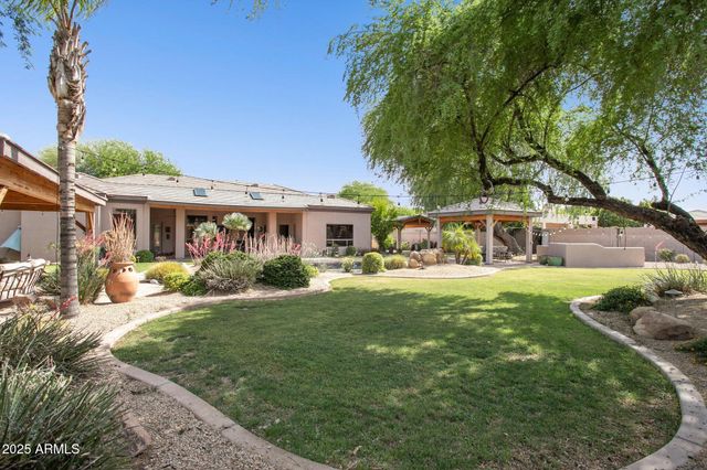 6428 W Eugie Avenue, Glendale, AZ 85304