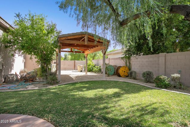 6428 W Eugie Avenue, Glendale, AZ 85304