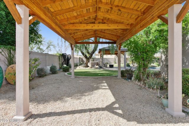 6428 W Eugie Avenue, Glendale, AZ 85304