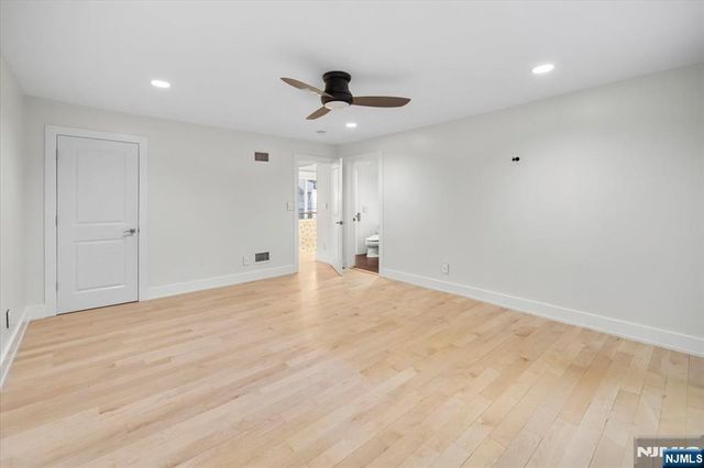 827 Alden Road, Paramus, NJ 07652