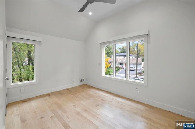 827 Alden Road, Paramus, NJ 07652