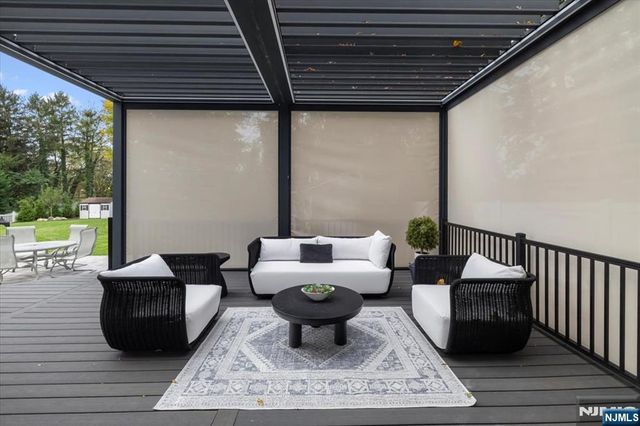 827 Alden Road, Paramus, NJ 07652