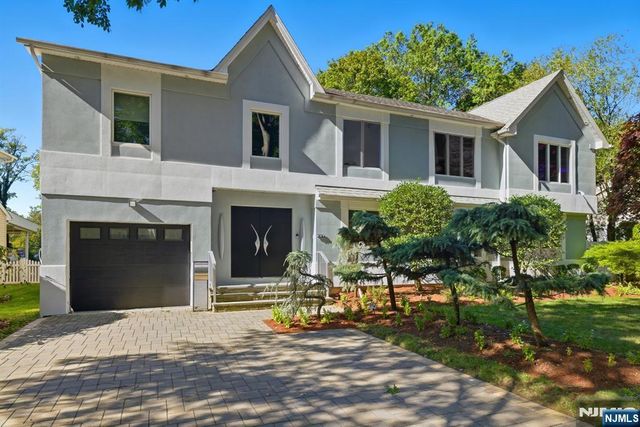 827 Alden Road, Paramus, NJ 07652