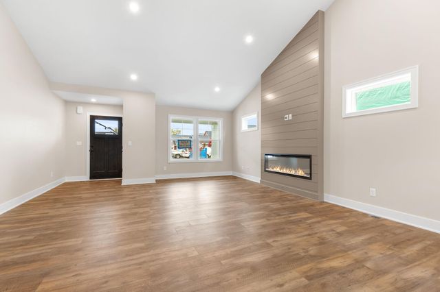 1658 Bayleaf Drive SW, Byron Center, MI 49315