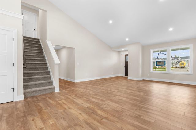 1658 Bayleaf Drive SW, Byron Center, MI 49315