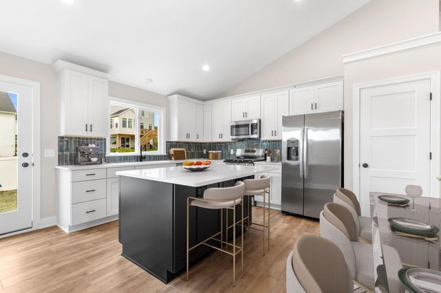 1658 Bayleaf Drive SW, Byron Center, MI 49315