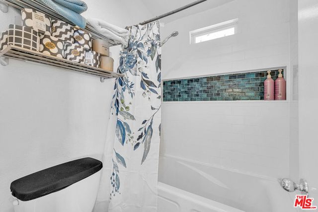7581 Stoney Creek Drive, Highland, CA 92346