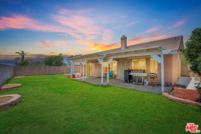 7581 Stoney Creek Drive, Highland, CA 92346