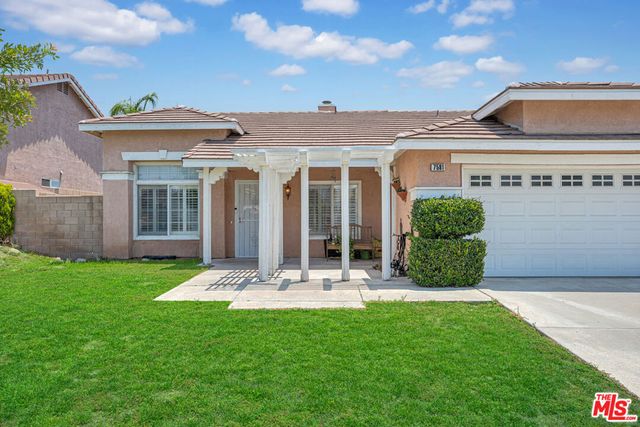 7581 Stoney Creek Drive, Highland, CA 92346