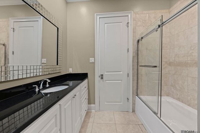 18642 Santa Maria Dr, Baton Rouge, LA 70809
