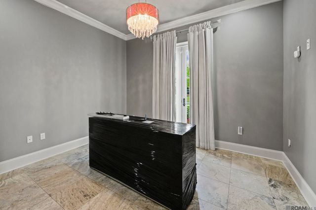18642 Santa Maria Dr, Baton Rouge, LA 70809