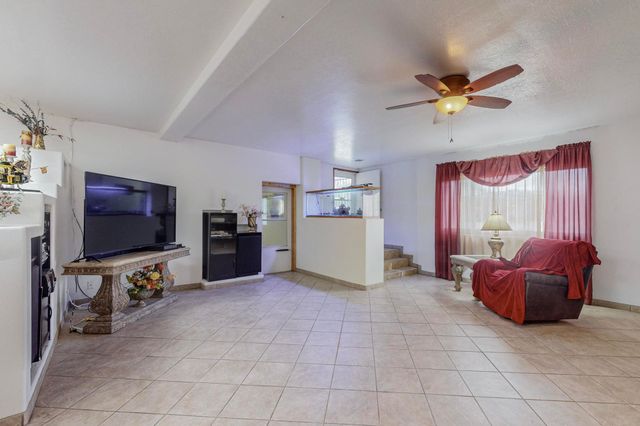 3821 Commercial Street NE, Albuquerque, NM 87107