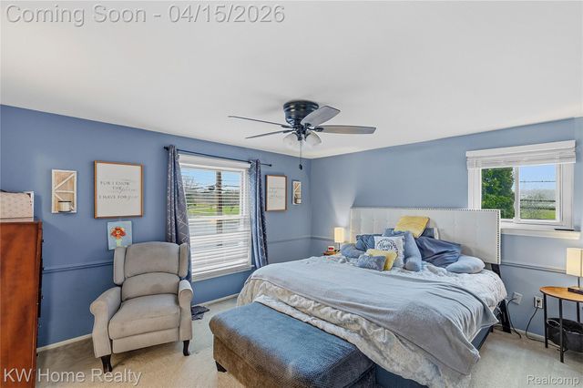 25982 Kilreigh Drive, Farmington Hills, MI 48336