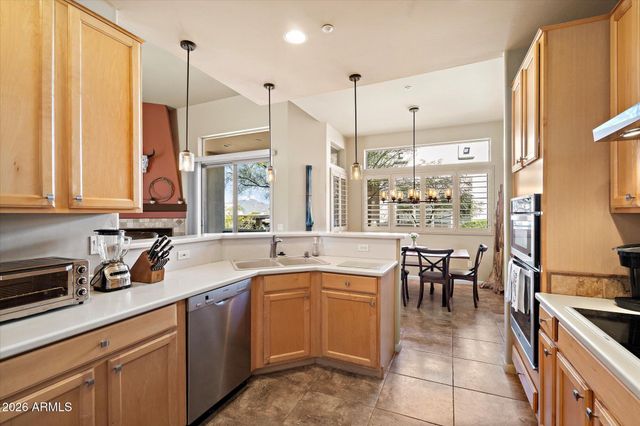 7402 E Hum Road 13, Carefree, AZ 85377