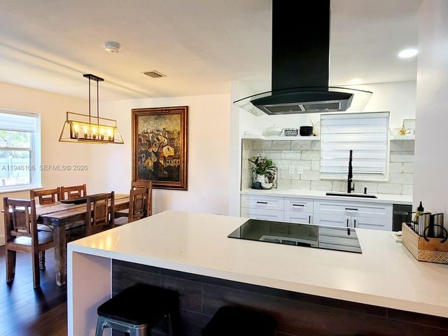 19930 SW 118th Pl, Miami, FL 33177