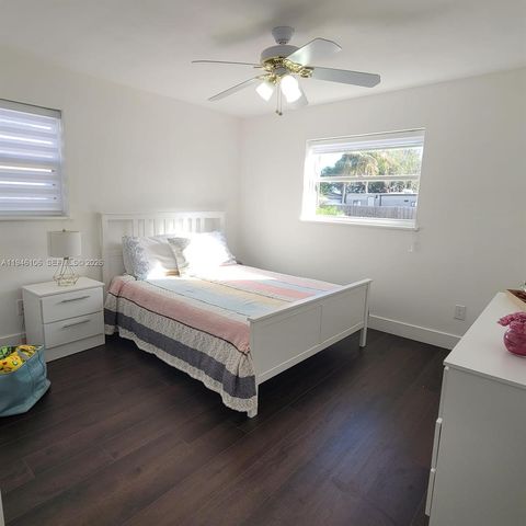 19930 SW 118th Pl, Miami, FL 33177