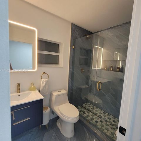 19930 SW 118th Pl, Miami, FL 33177