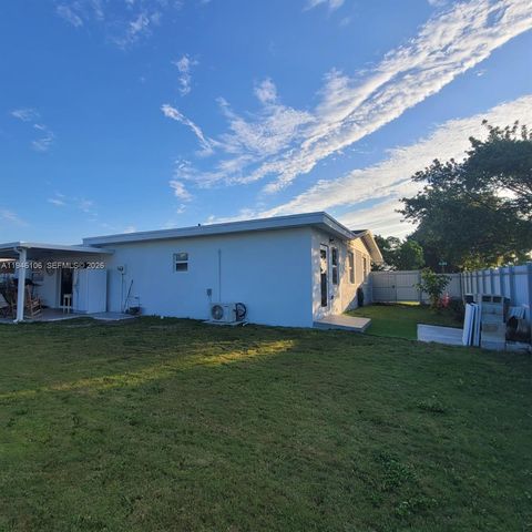 19930 SW 118th Pl, Miami, FL 33177