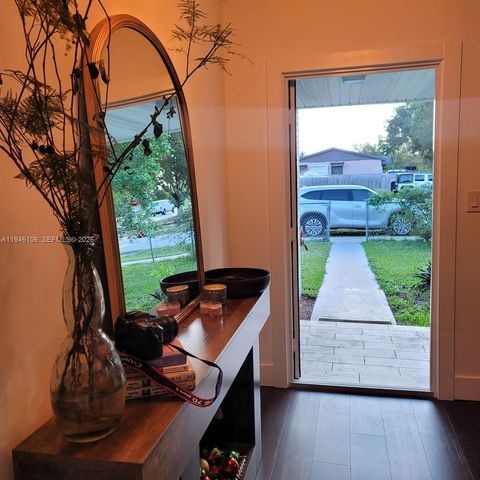 19930 SW 118th Pl, Miami, FL 33177