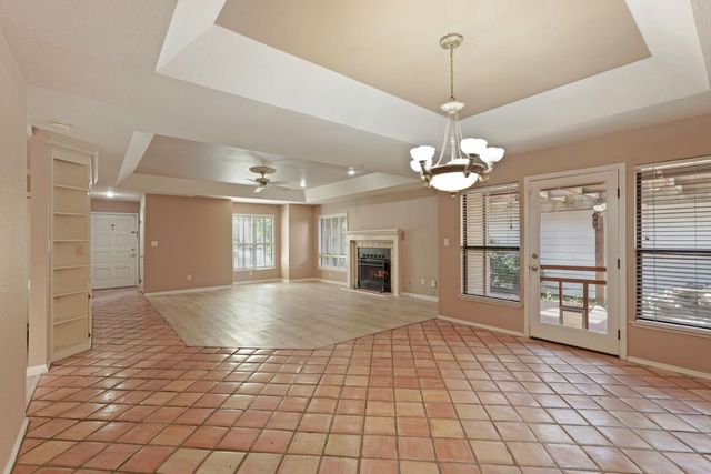 176 Rivergate Pl, Lodi, CA 95240