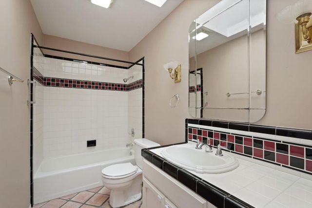 176 Rivergate Pl, Lodi, CA 95240
