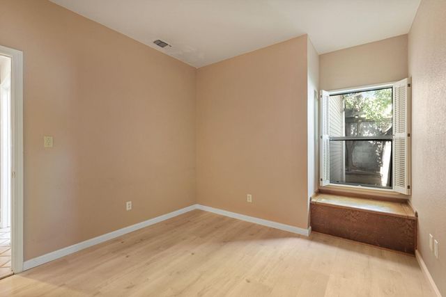 176 Rivergate Pl, Lodi, CA 95240
