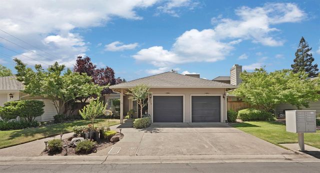 176 Rivergate Pl, Lodi, CA 95240