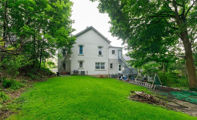 36-38 S Starr Ave, Avalon, PA 15202