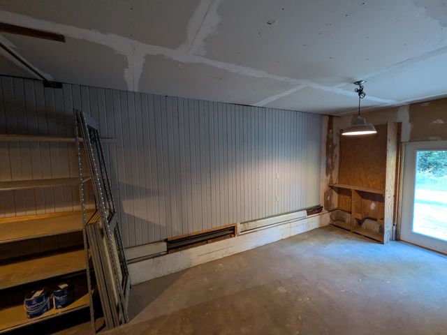 400 S Liberty Street, Hobart, IN 46342