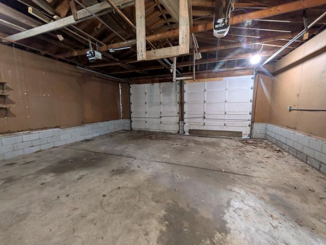 400 S Liberty Street, Hobart, IN 46342