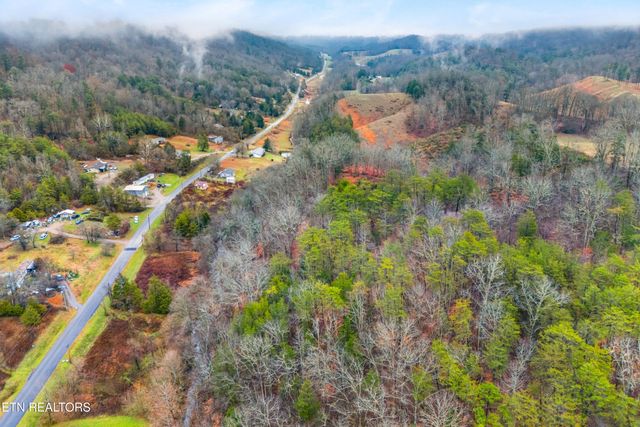 7593 Cracker Neck Rd, Washburn, TN 37888