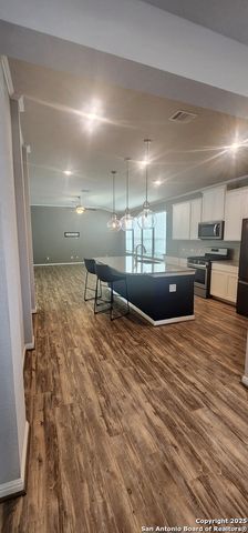 9702 Novacek Blvd, San Antonio, TX 78254