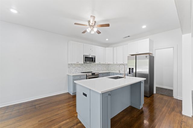 2405 Monroe Street, Commerce, TX 75428