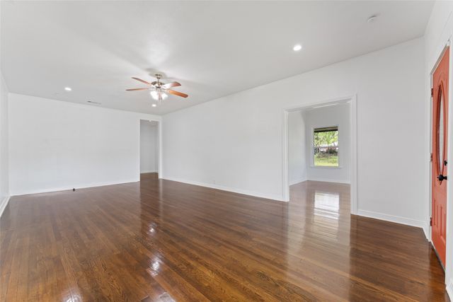 2405 Monroe Street, Commerce, TX 75428