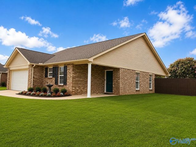2624 Slate Drive, Huntsville, AL 35803