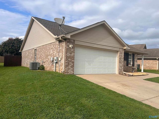 2624 Slate Drive, Huntsville, AL 35803