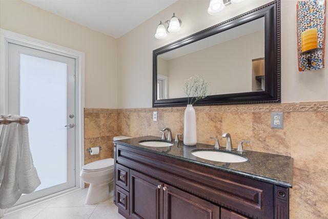 1041 SW 7th Street, Boca Raton, FL 33486