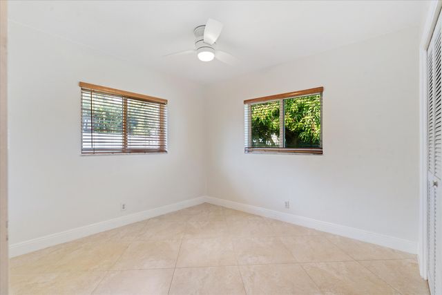 1041 SW 7th Street, Boca Raton, FL 33486