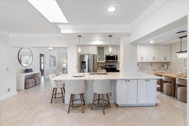 1041 SW 7th Street, Boca Raton, FL 33486