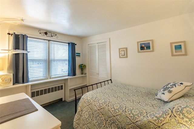 7 Lico Place, Babylon, NY 11702