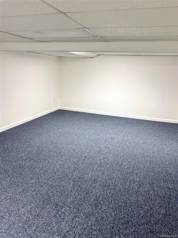 7 Lico Place, Babylon, NY 11702